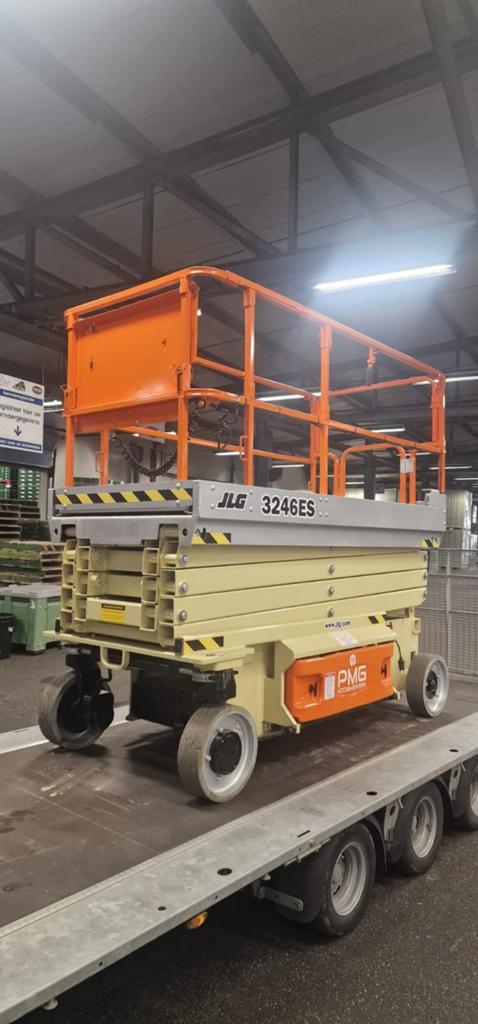 Nacelle JLG 3246ES, Articles professionnels, Machines & Construction | Ascenseurs, Échafaudages & Échelles, Enlèvement ou Envoi