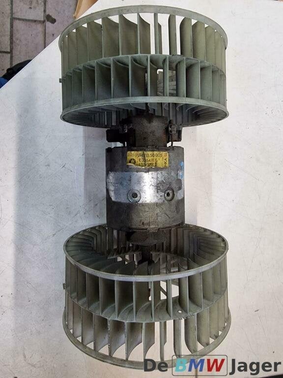 Kachelmotor BMW 7-serie E32 64111374377, Auto-onderdelen, Gebruikt, Ophalen of Verzenden, BMW, BMW