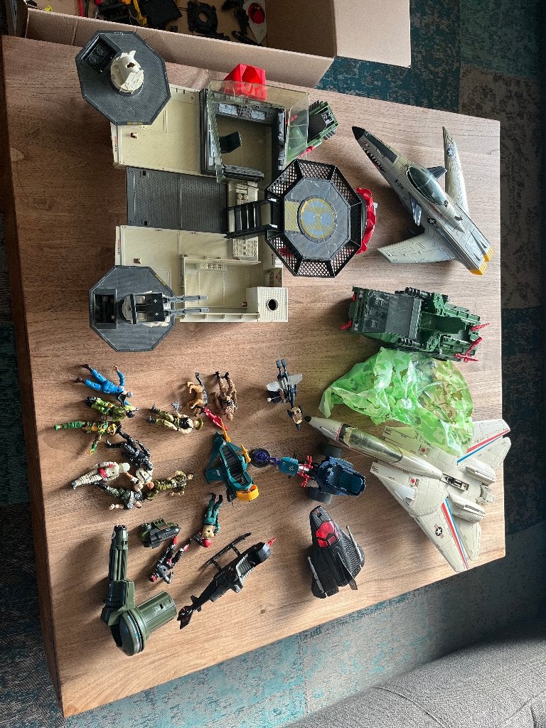 Vintage G.I. Joe groot lot voertuigen figuren en onderdelen, Collections, Enlèvement, Utilisé