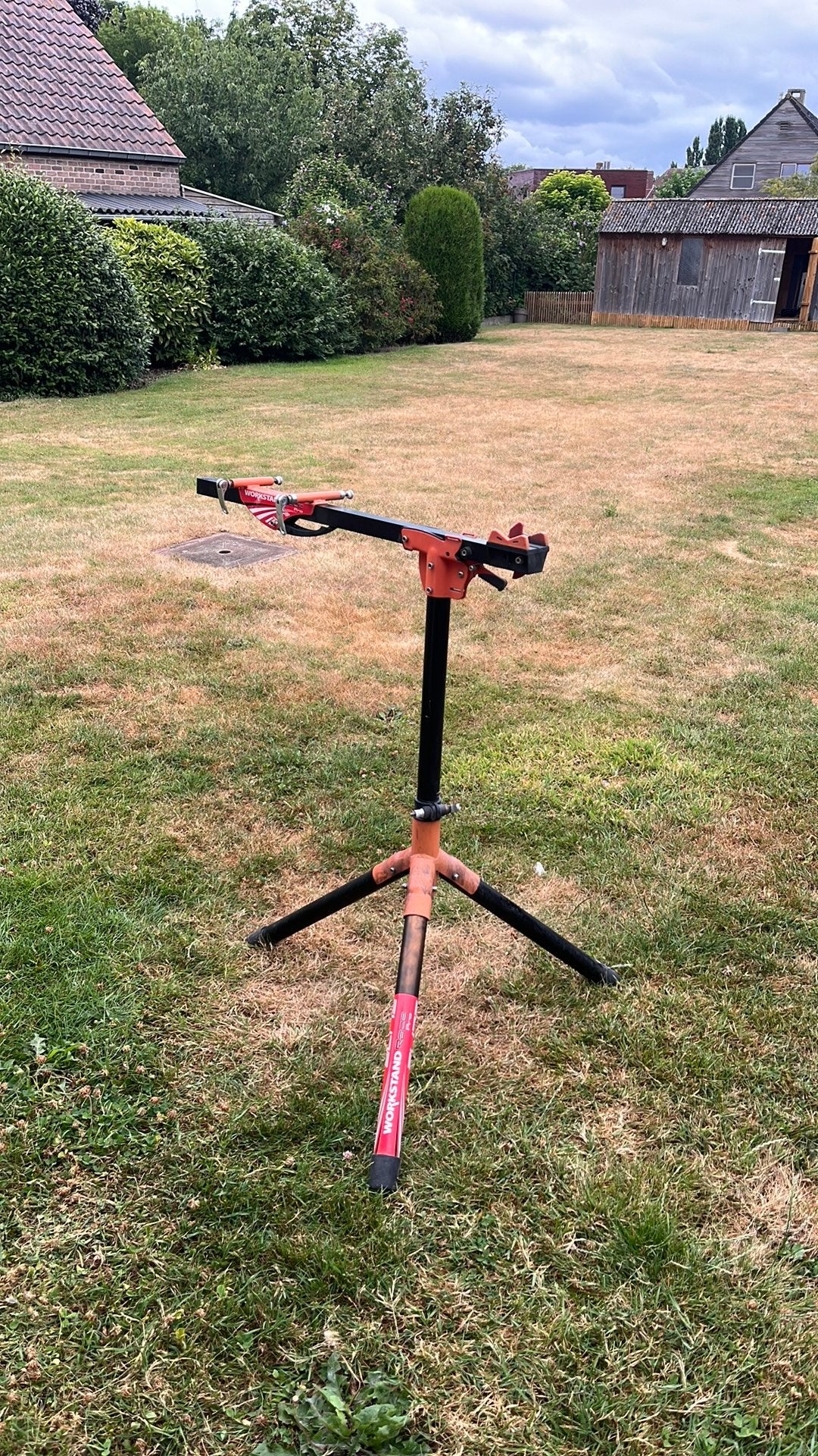 Elite workstand race pro, Vélos & Vélomoteurs, Accessoires vélo | Outils de vélo, Enlèvement, Utilisé