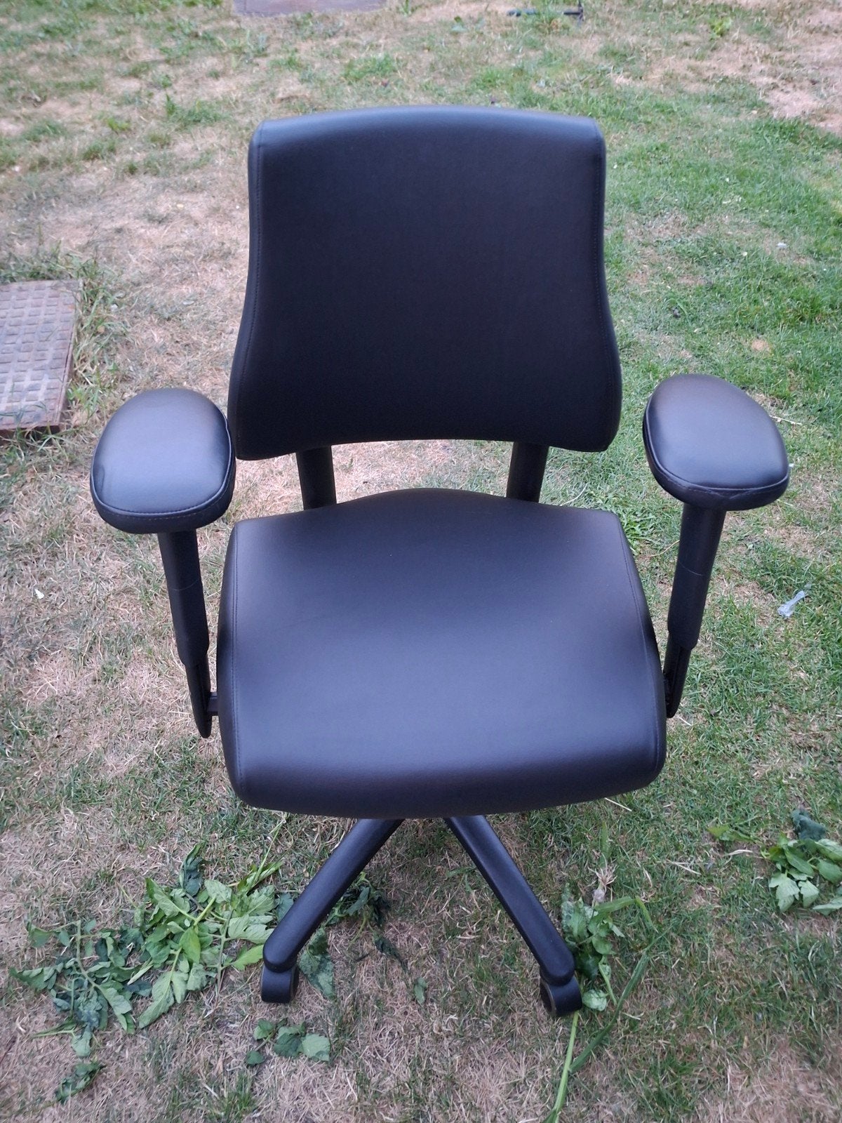 Axia bureaustoel zwart leer, Huis en Inrichting, Bureaustoelen, Ophalen, Gaming bureaustoel, Zwart, Nieuw