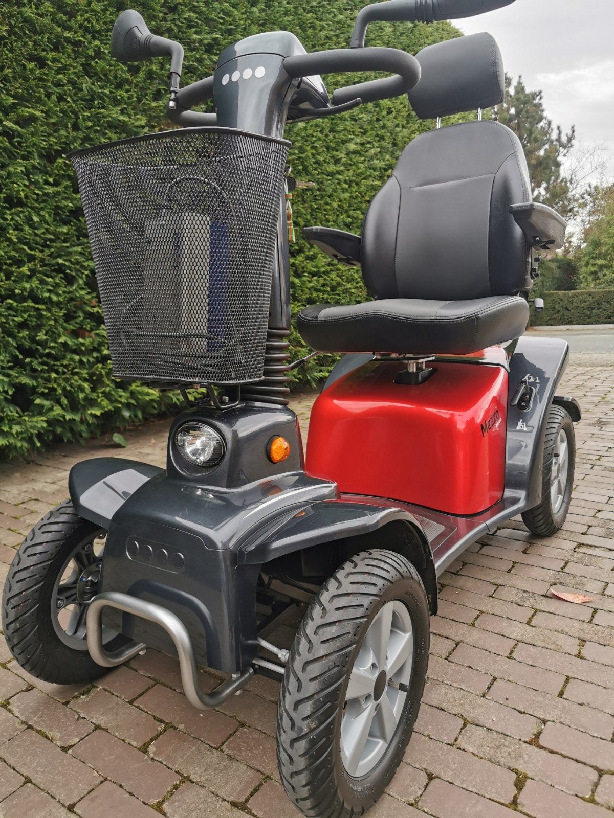 L & M Mezzo Scootmobiel invalide scooter 0km op de teller, Diversen, Rolstoelen, Ophalen of Verzenden