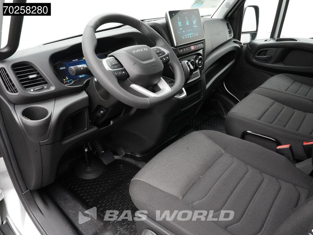 Iveco Daily 35S21 BPM VRIJ! 3.0L Automaat 210PK L2H2 2025-Mo, Auto's, Stof, Euro 6, 4 cilinders, Iveco
