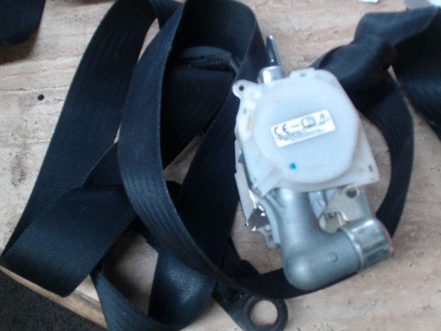Ceinture avant droit Citroen C1 2008-2012 LP/13932, Autos : Pièces & Accessoires, Enlèvement, Utilisé