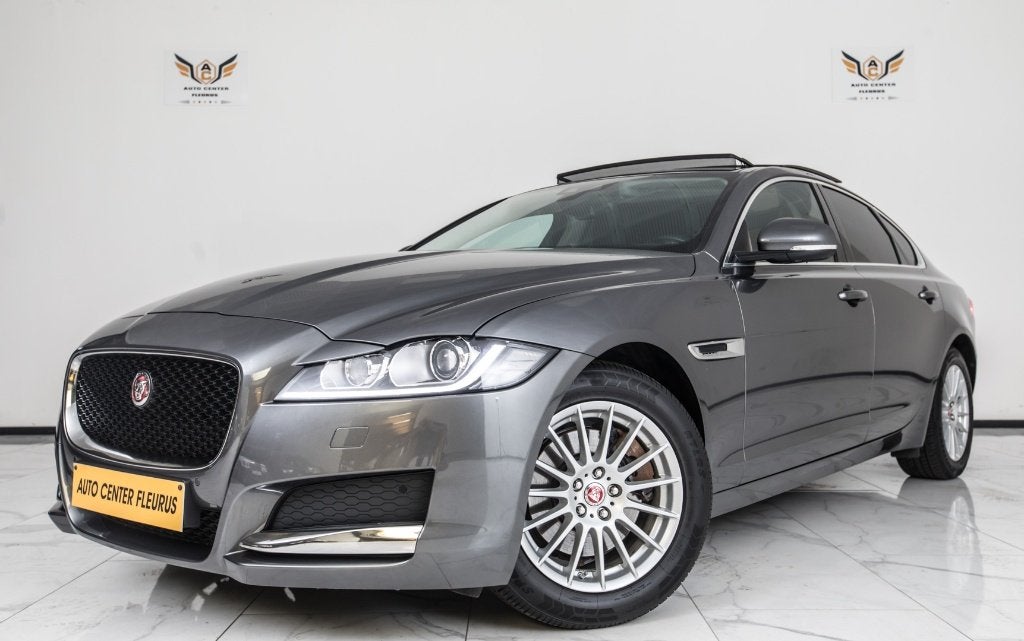 Jaguar XF 2.0 D, Autos, Jaguar, Cuir, Argent ou Gris, Achat, Euro 6