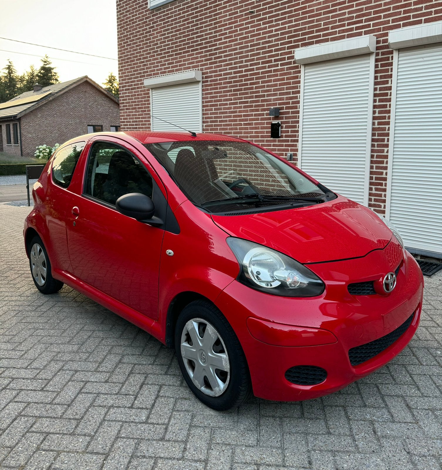 Toyota Aygo 1.0 Benzine / 86.500 Km, Autos, Achat, Entreprise, Boîte manuelle, Vitres électriques