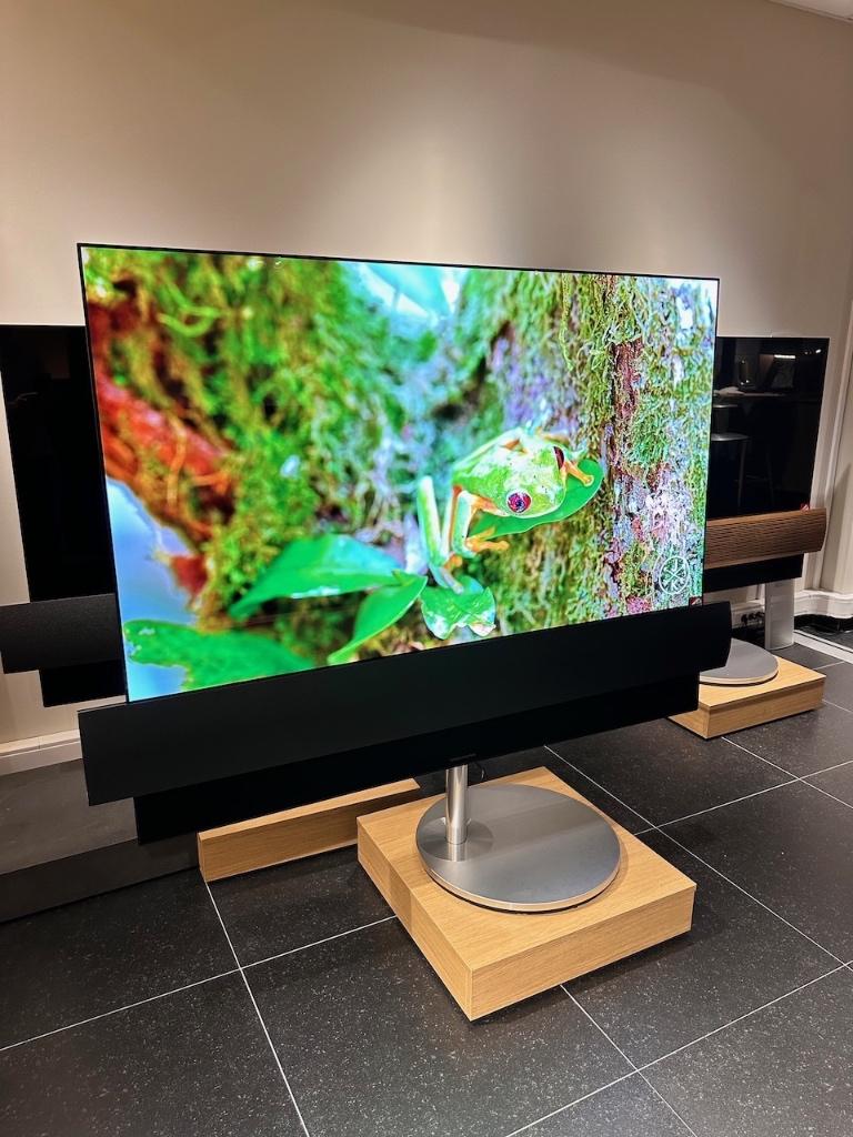 Bang & Olufsen Beovision Eclipse 65 met upgrade LG C5 - B&O, Info@bang-olufsen.dk, Comme neuf, Enlèvement, Bang & Olufsen Alle 1 / DK-7600 Struer / Denmark