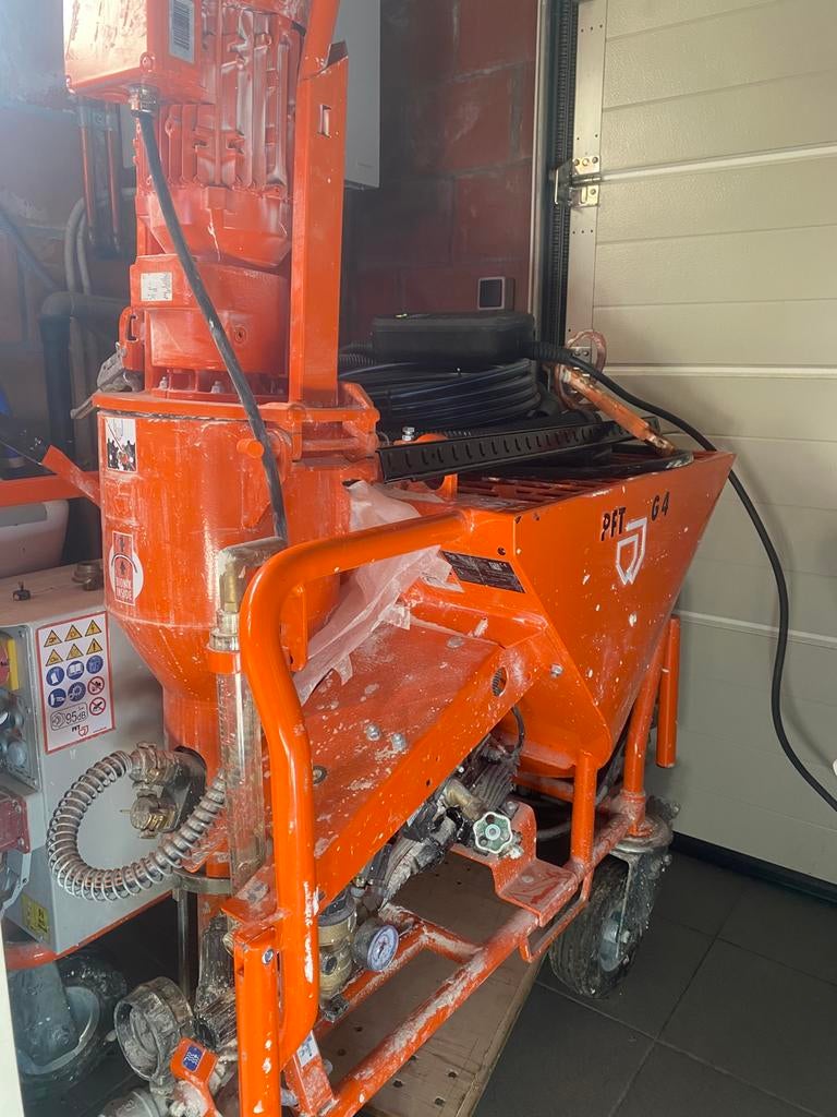 Pleistermachine pft g4, Ophalen