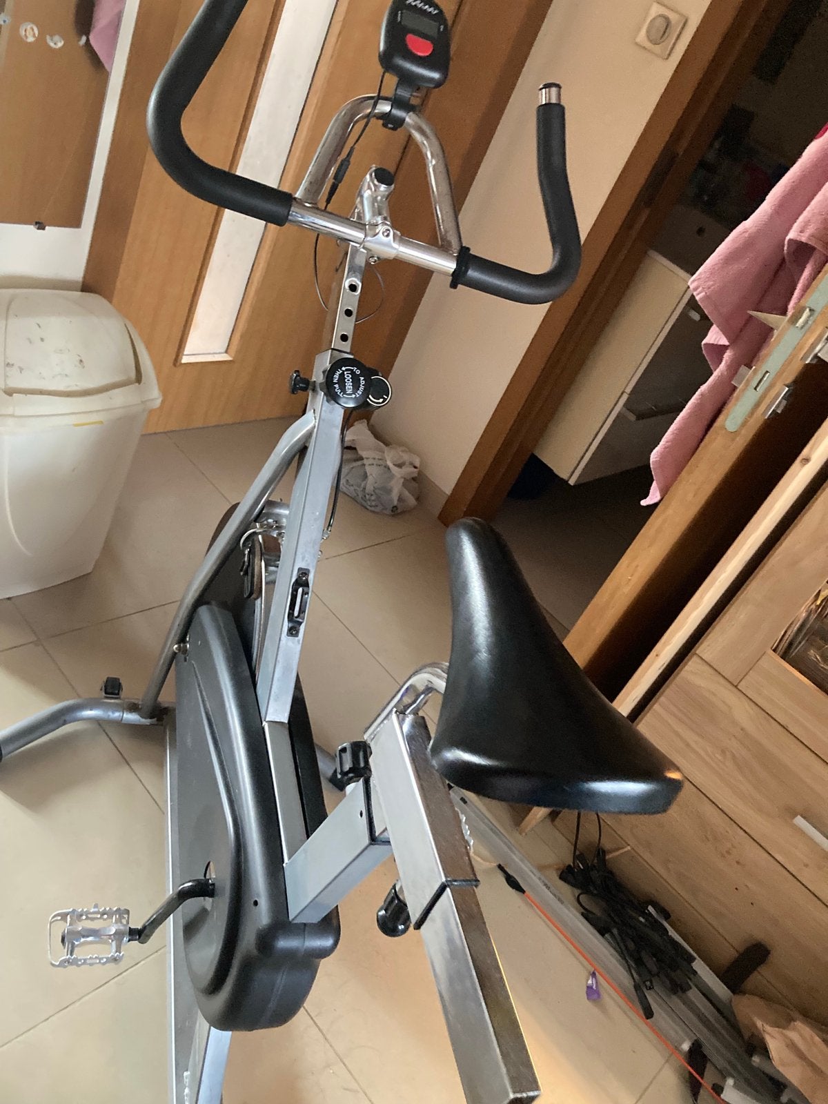 Vélo d’appartement à vendre, Enlèvement, Comme neuf