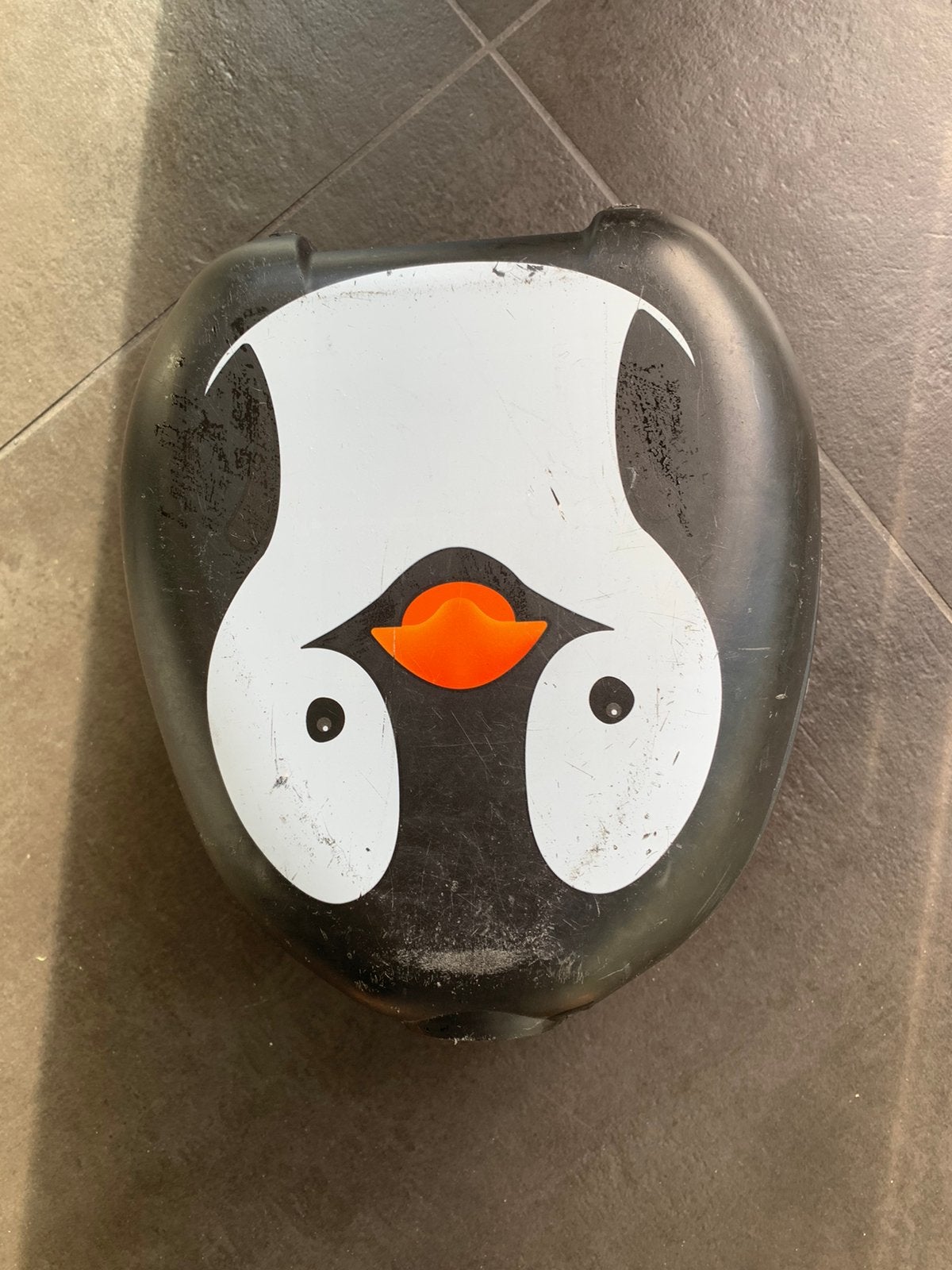 Plaspotje ‘My carry potty - Pinguin’, Enfants & Bébés, Enfants & Bébés Autre, Enlèvement, Utilisé