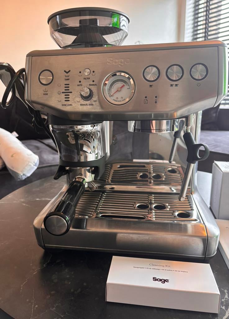 Sage barista koffiemachine, Elektronische apparatuur, Ophalen, Koffiemachine, Koffiebonen, Zo goed als nieuw