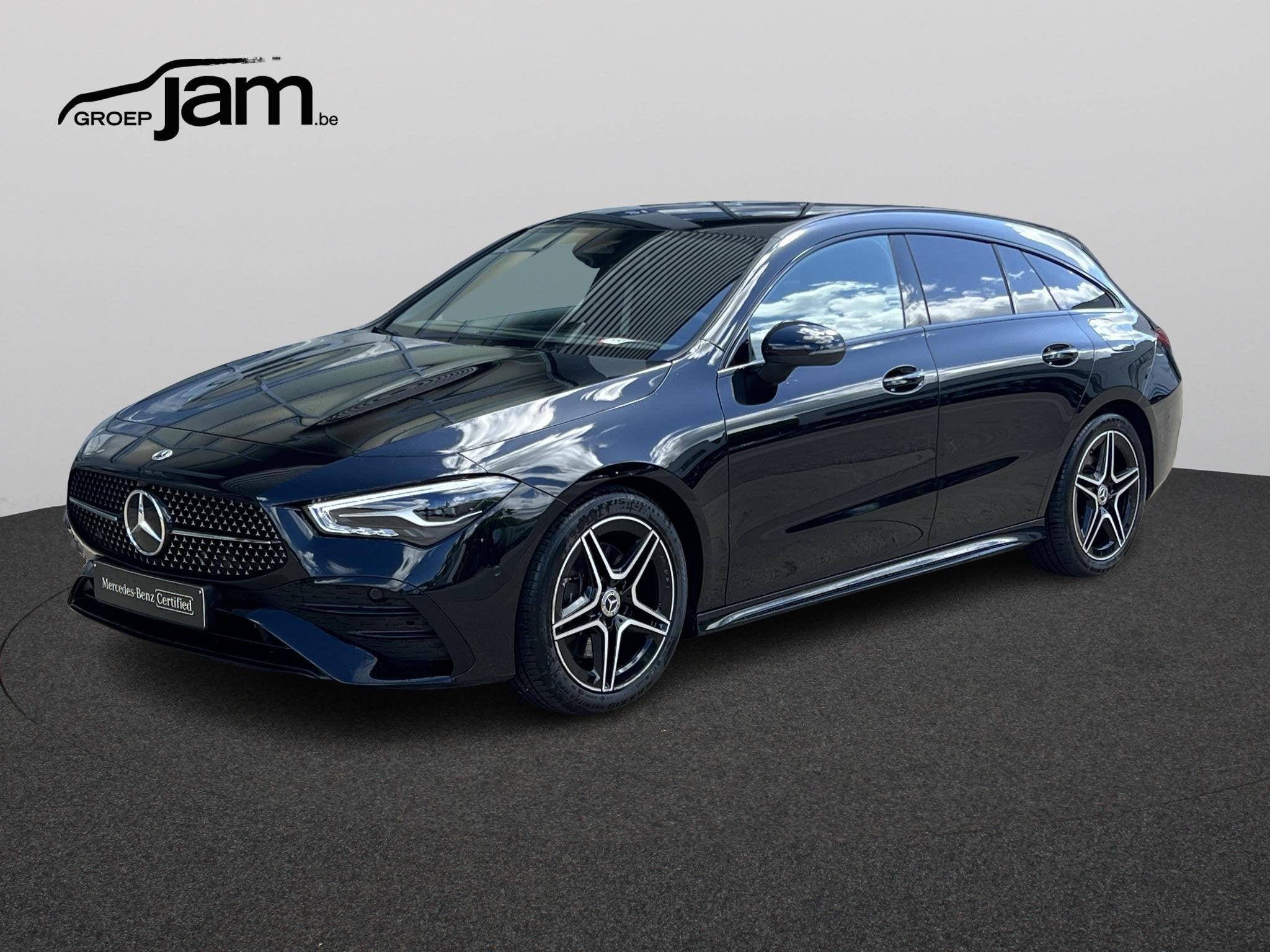 Mercedes-Benz CLA-Klasse Shooting Brake 200 AMG Line, Autos, Achat, Euro 6, Entreprise, Noir