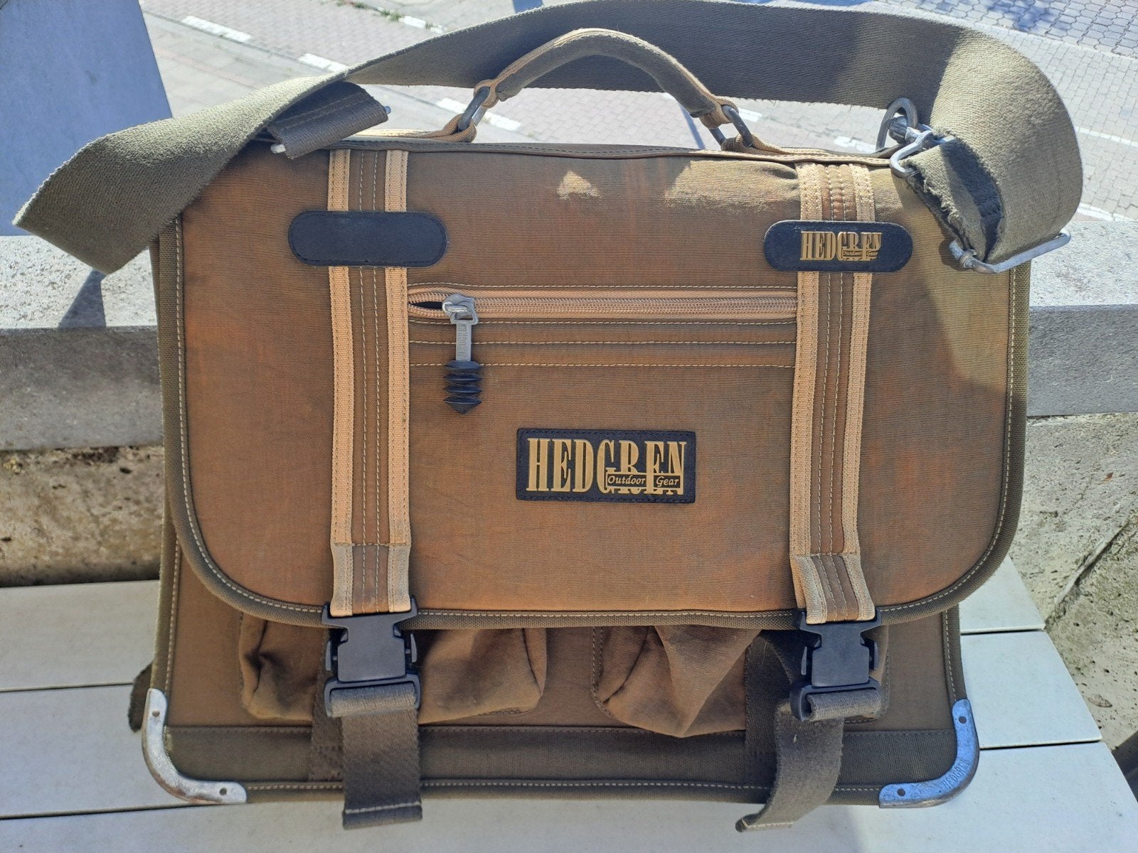 hedgren outdoor Gear boekentas, Ophalen, Gebruikt, Hard kunststof, Verstelbaar tot rugtas