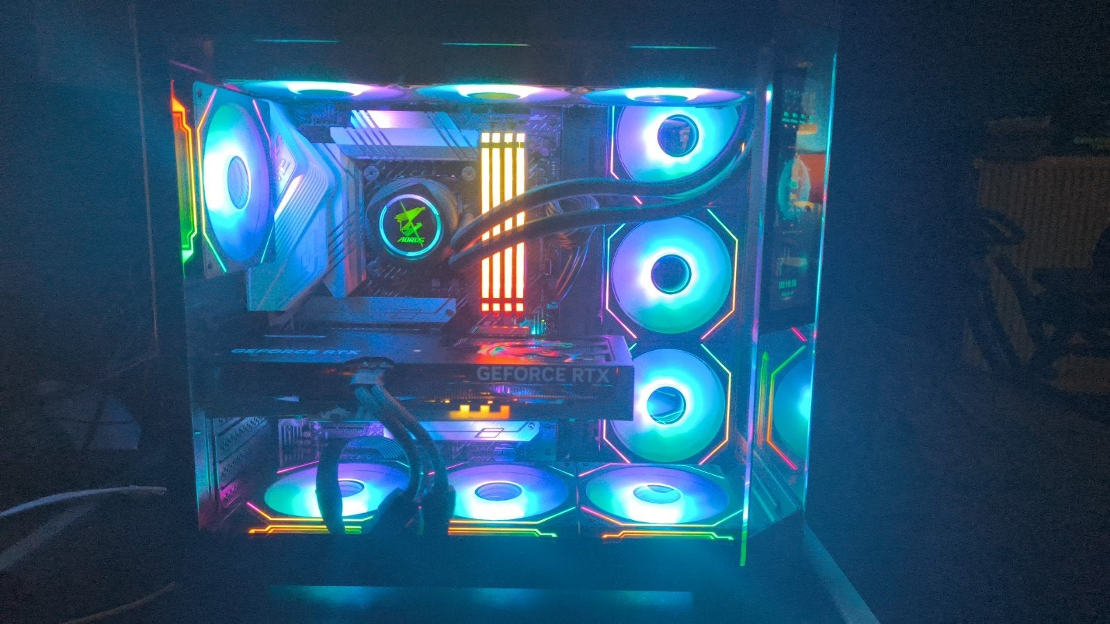 HIGH END GAME PC, Informatique & Logiciels, Ordinateurs de bureau, Comme neuf, 4 Ghz ou plus, SSD, 32 GB, Avec carte vidéo, Gaming