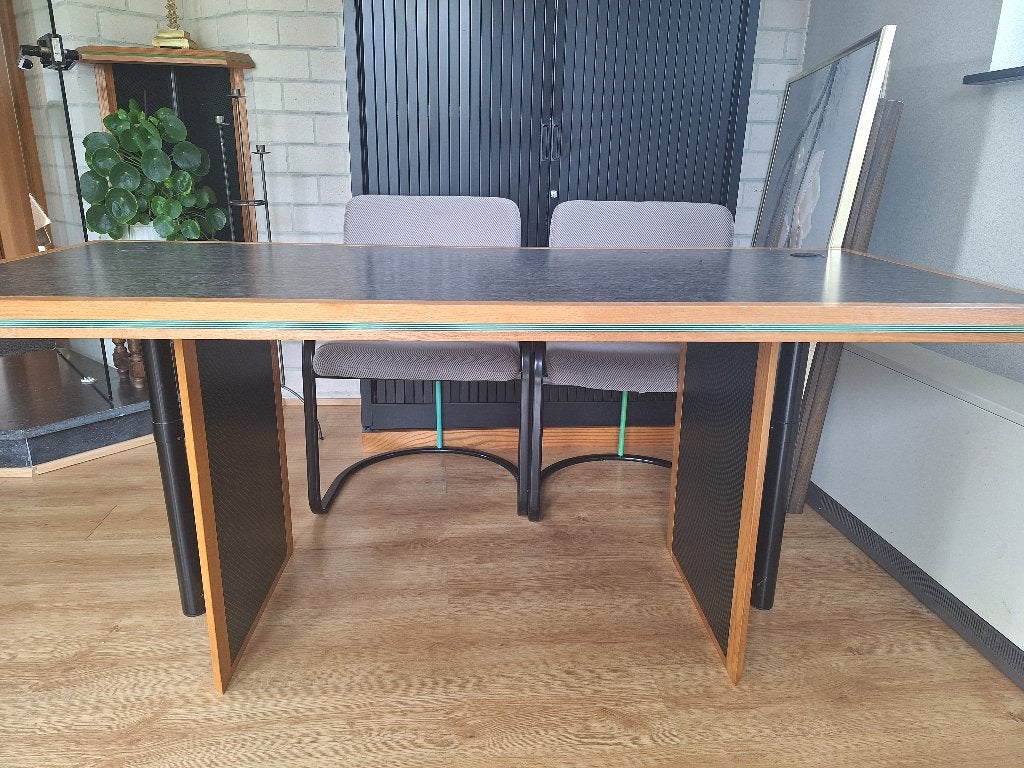 Ruime (bureau)tafel met 4 zetels/stoelen, Ophalen, Gebruikt