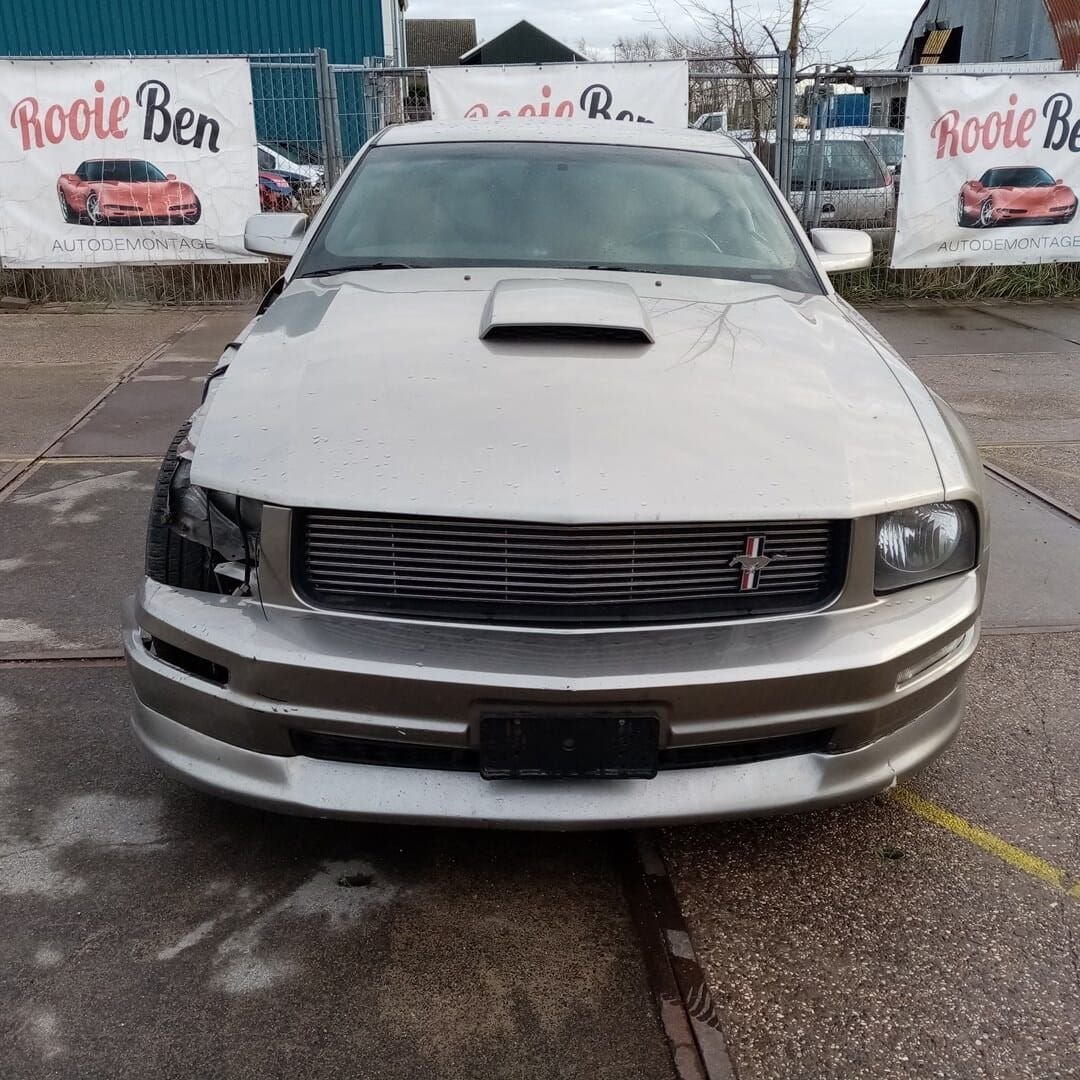 Ford Mustang V 4.0 V6 Coupé 2008 8G974AA sloopvoertuig, -, Utilisé, -, Ford USA