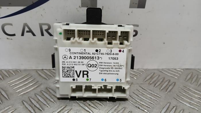 Module verrouillage central des portes d'un Mercedes E-Klass, 3 mois de garantie, Utilisé, -, -