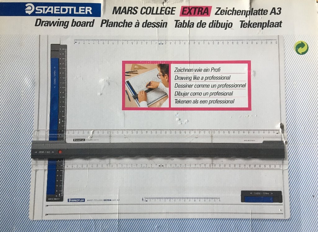 Tekenplaat van het merk STAEDTLER ( Mars College extra 661 A, Ophalen of Verzenden, Zo goed als nieuw