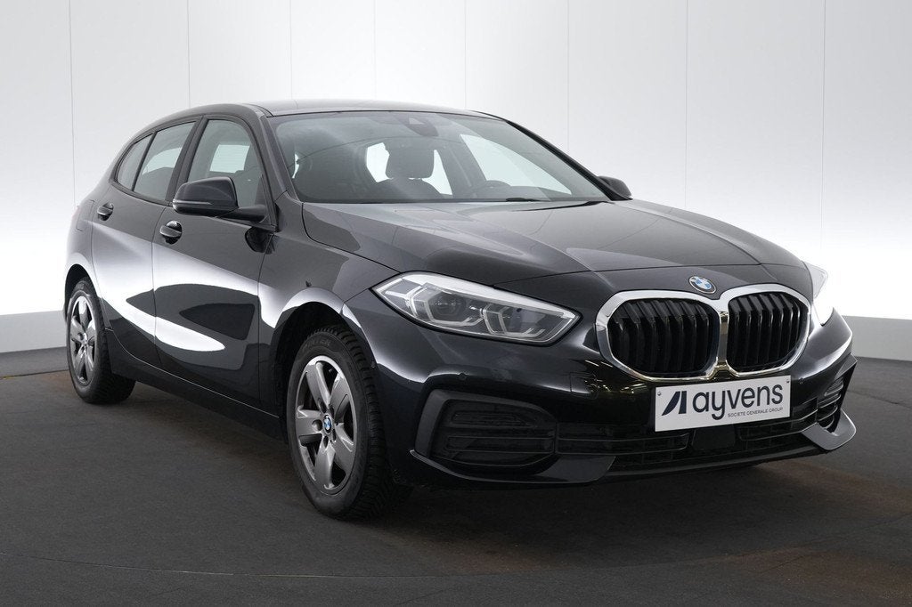 (2CAD323) BMW 1 SERIES HATCH, Auto's, Gebruikt, Zwart, 5 zetels, 5 deurs