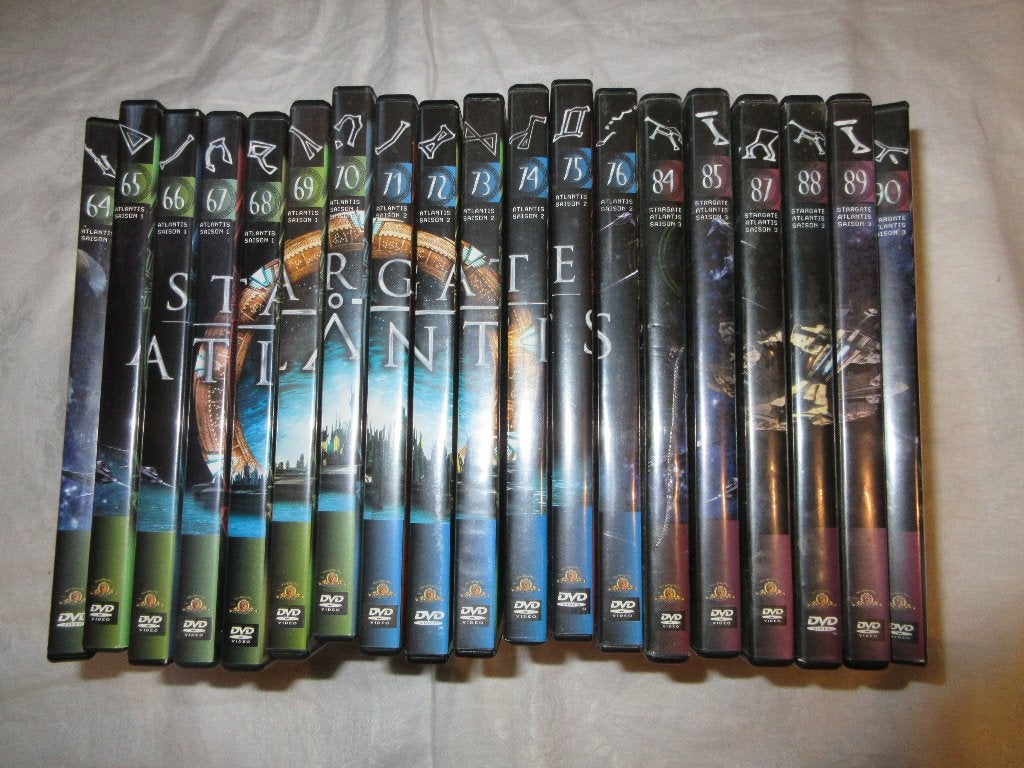 DVD STARGATE ATLANTIS lot van 19 DVD franstalig, Cd's en Dvd's, Ophalen
