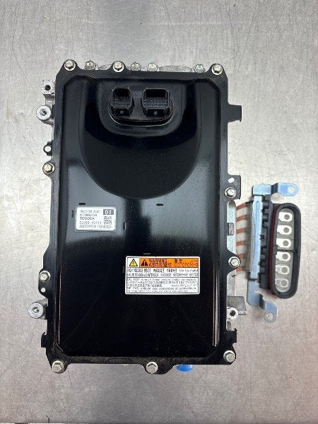 ONDULEUR ABS Toyota C-HR (X1,X5) (01-2016/-), Kundenbetreuung@toyota.de, Toyota, Utilisé, Toyota-Allee 2
50858  Köln, DE
