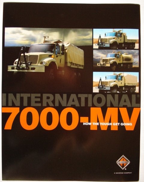 International 7000-MV Military Vehicle 2006 Brochure Catalog, Verzenden, Landmacht, Boek of Tijdschrift