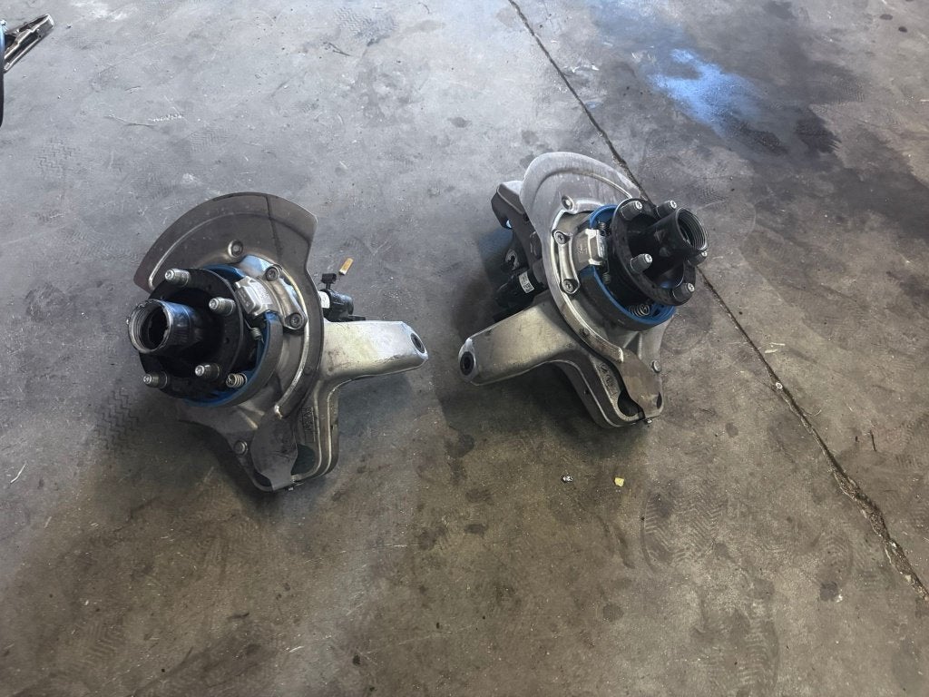 Cayman GT4 RS achternaafspindels - 982505435D 982505436D, Ophalen, Gebruikt, Porsche