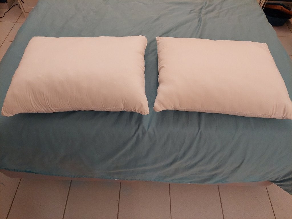 2 nouveaux oreillers Skogsfraken d'IKEA 50 à 60, Enlèvement ou Envoi, IKEA