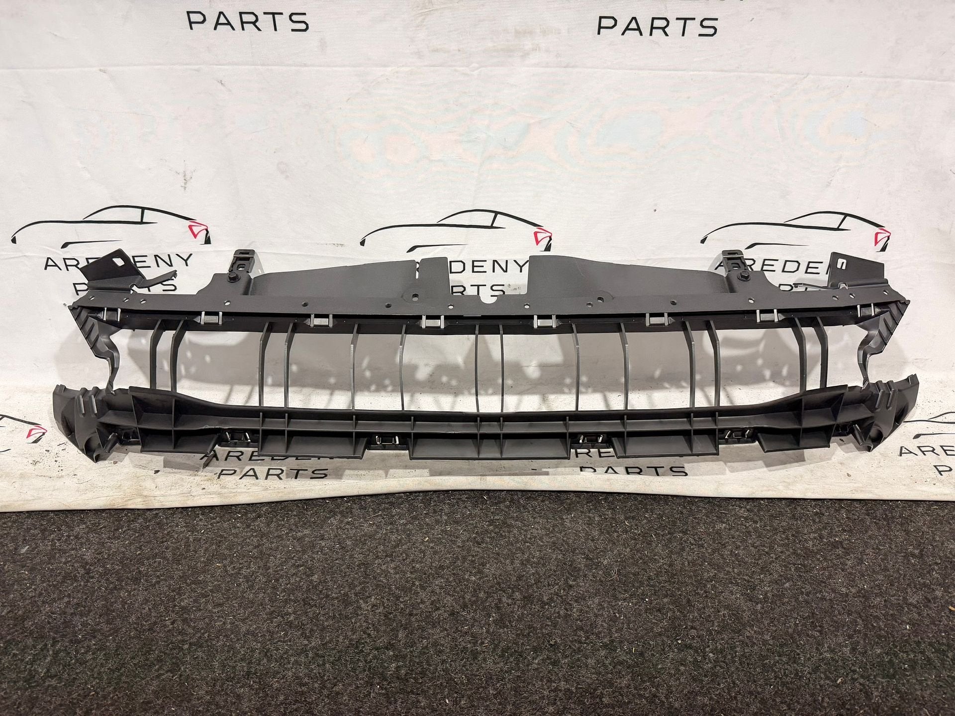 Ford Focus MK4 Bumper Grill Houder vanaf 2018  JX7B-17E778-S, Auto-onderdelen, -, -, Nieuw, Ophalen of Verzenden
