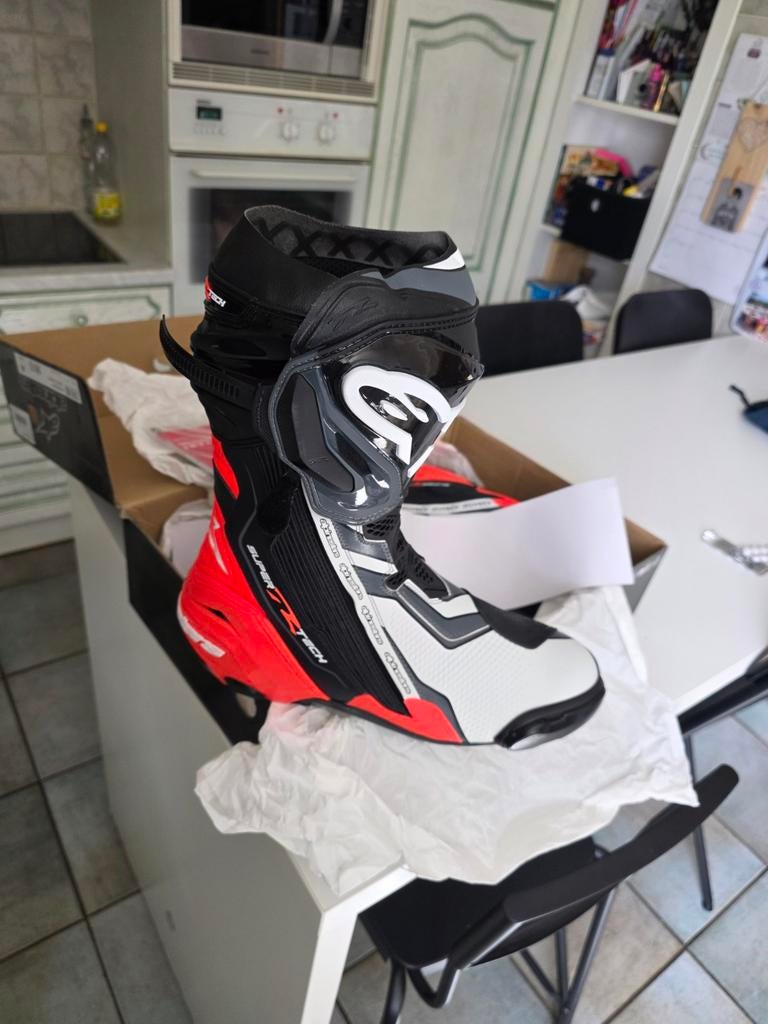 Alpinestars supertech R (maat 46), Ophalen