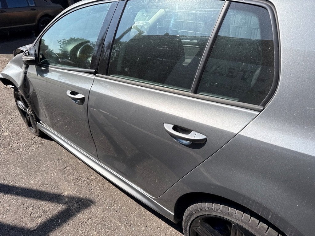 PORTIER LINKS ACHTER Golf VI (5K1) (|5K6833055K|), Auto-onderdelen, Gebruikt, Volkswagen AG, Kundenbetreuung@volkswagen.de, Achter