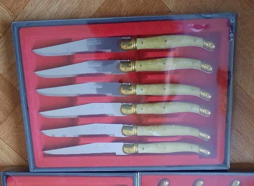 nieuw bestekset Laguiole parelmoer handvat, Bestekset, Ophalen of Verzenden, Slabestek, Nieuw