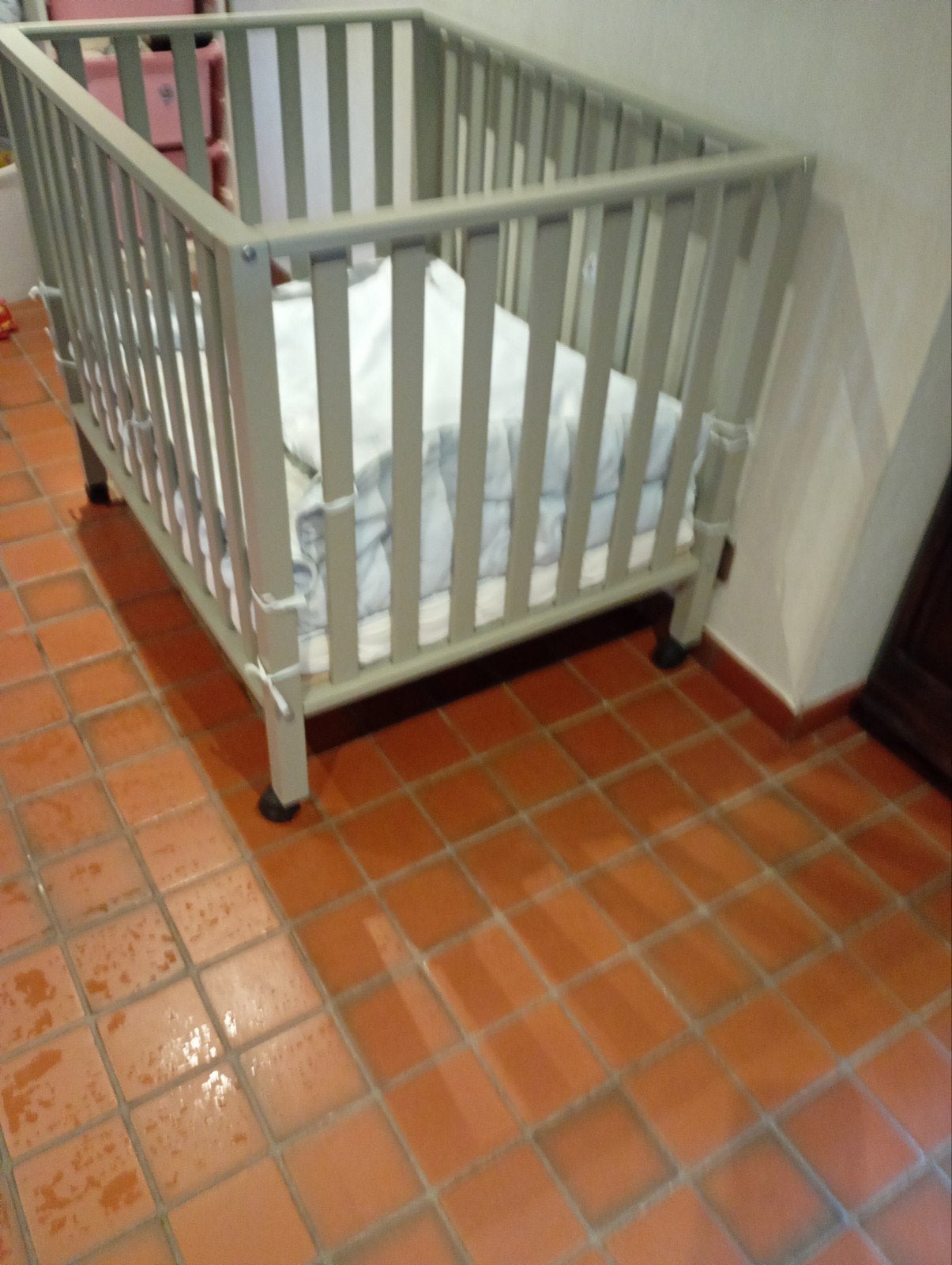 Kinderbed ’box, Ophalen, Zo goed als nieuw, Rechthoekig, In hoogte verstelbaar