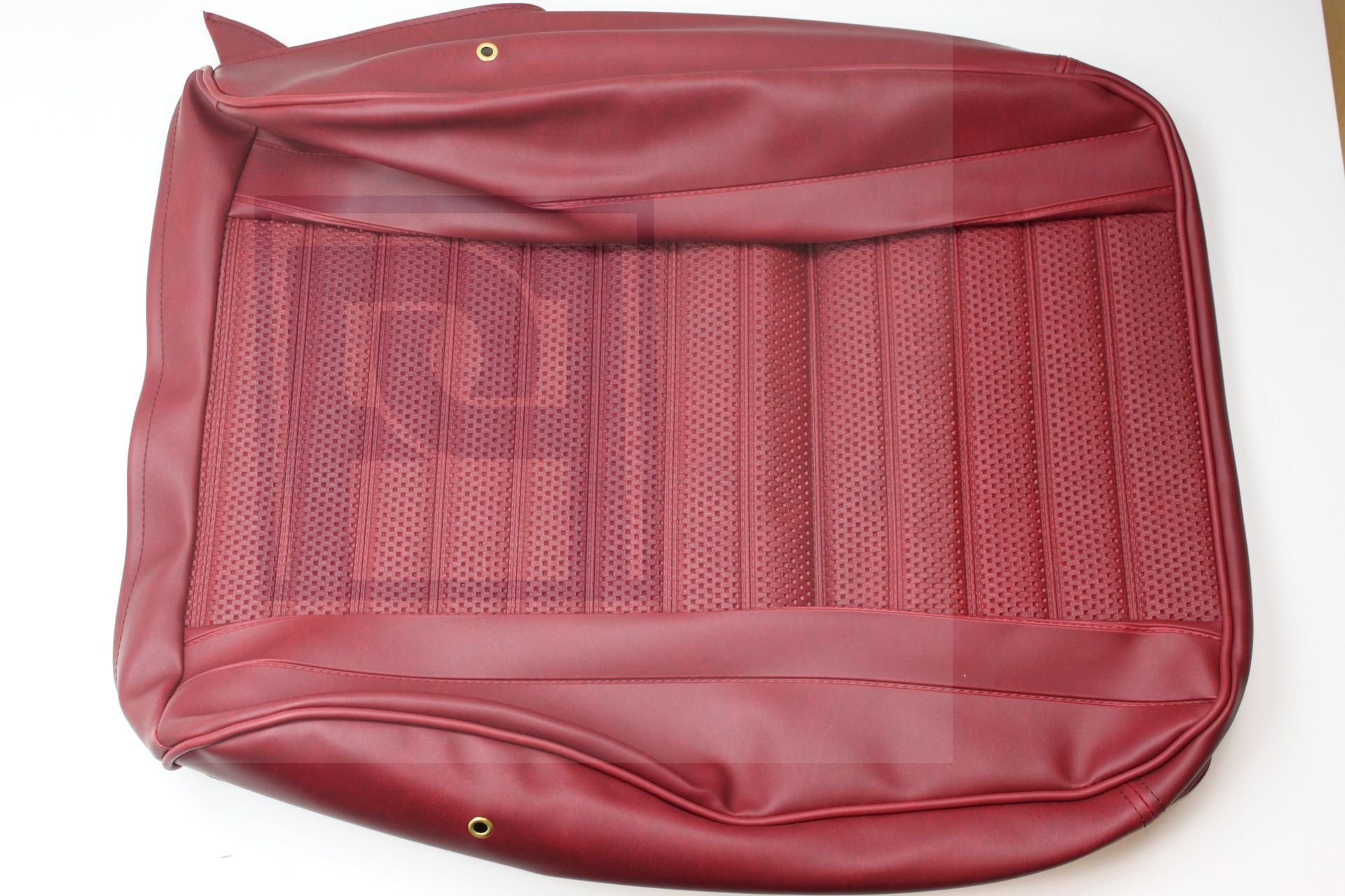 Volvo Bekleding Amazon stoelhoes zitting+rug SET  rood 1967-, Auto-onderdelen, Ophalen of Verzenden, Nieuw, Volvo
