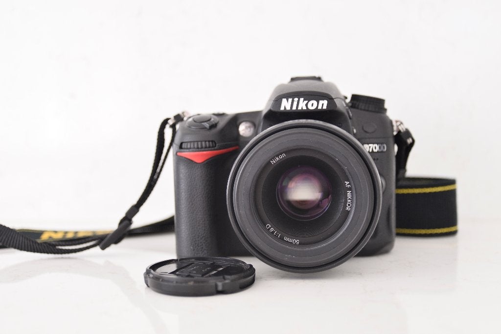 Nikon D7000 met lenzen, Spiegelreflex, 16 megapixels, Zo goed als nieuw, Screenprotector