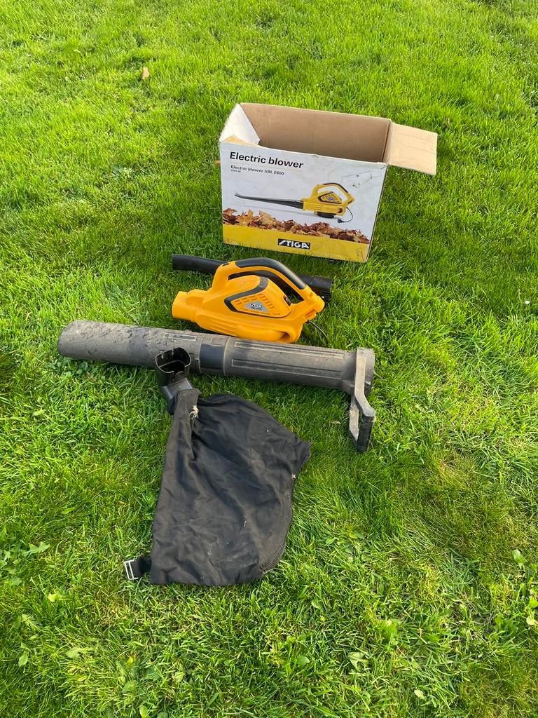 Souffleur aspirateur stiga, Ophalen, Zo goed als nieuw