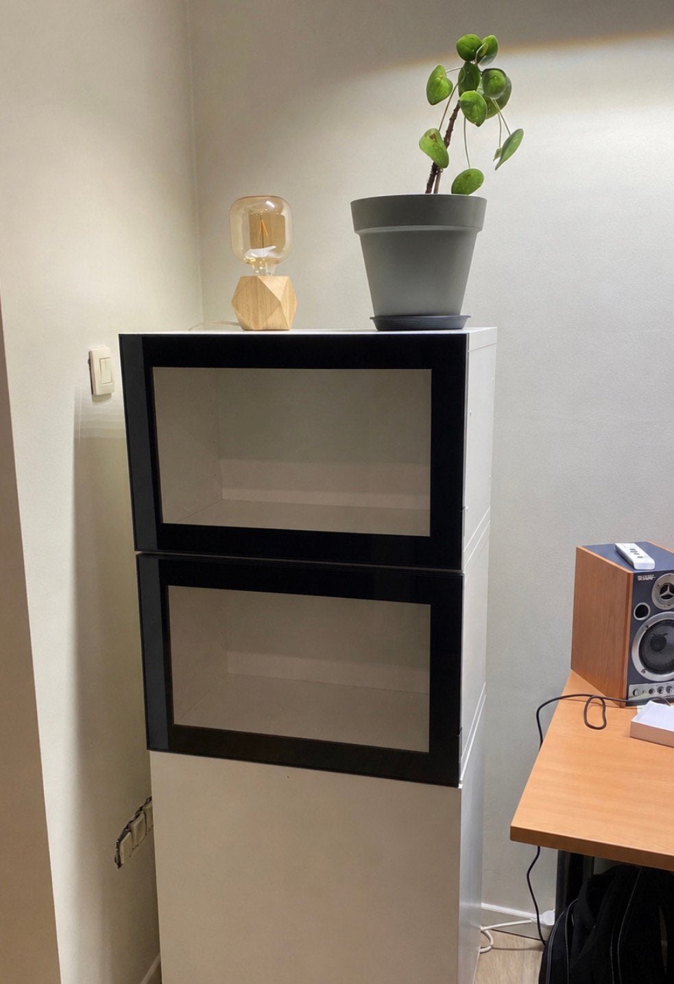 Ikea glassvik vitrinekastdeur, Huis en Inrichting, Ophalen, Gebruikt