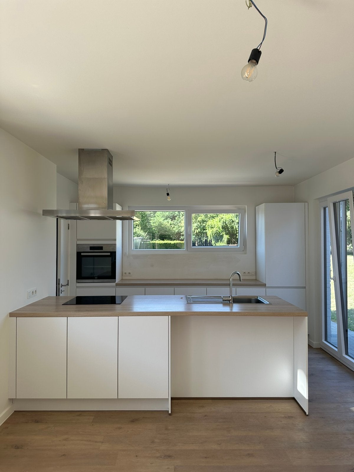 EGGO KEUKEN(3 jaar oud) + 5 BEKO ELECTRO + GEDEMONTEERD, Maison & Meubles, Cuisine | Cuisines complètes, Comme neuf, Enlèvement