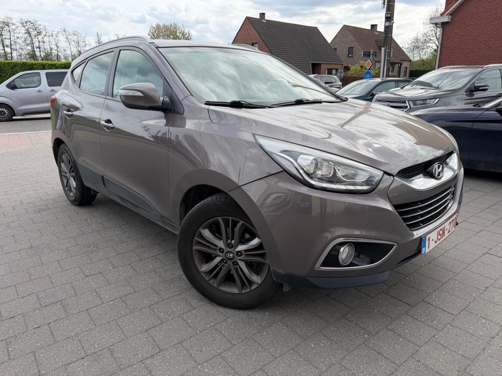 Hyundia IX 35 diesel 1,7 ONLY EXPORT, Euro 5, 139 g/km, Bruin, Bedrijf