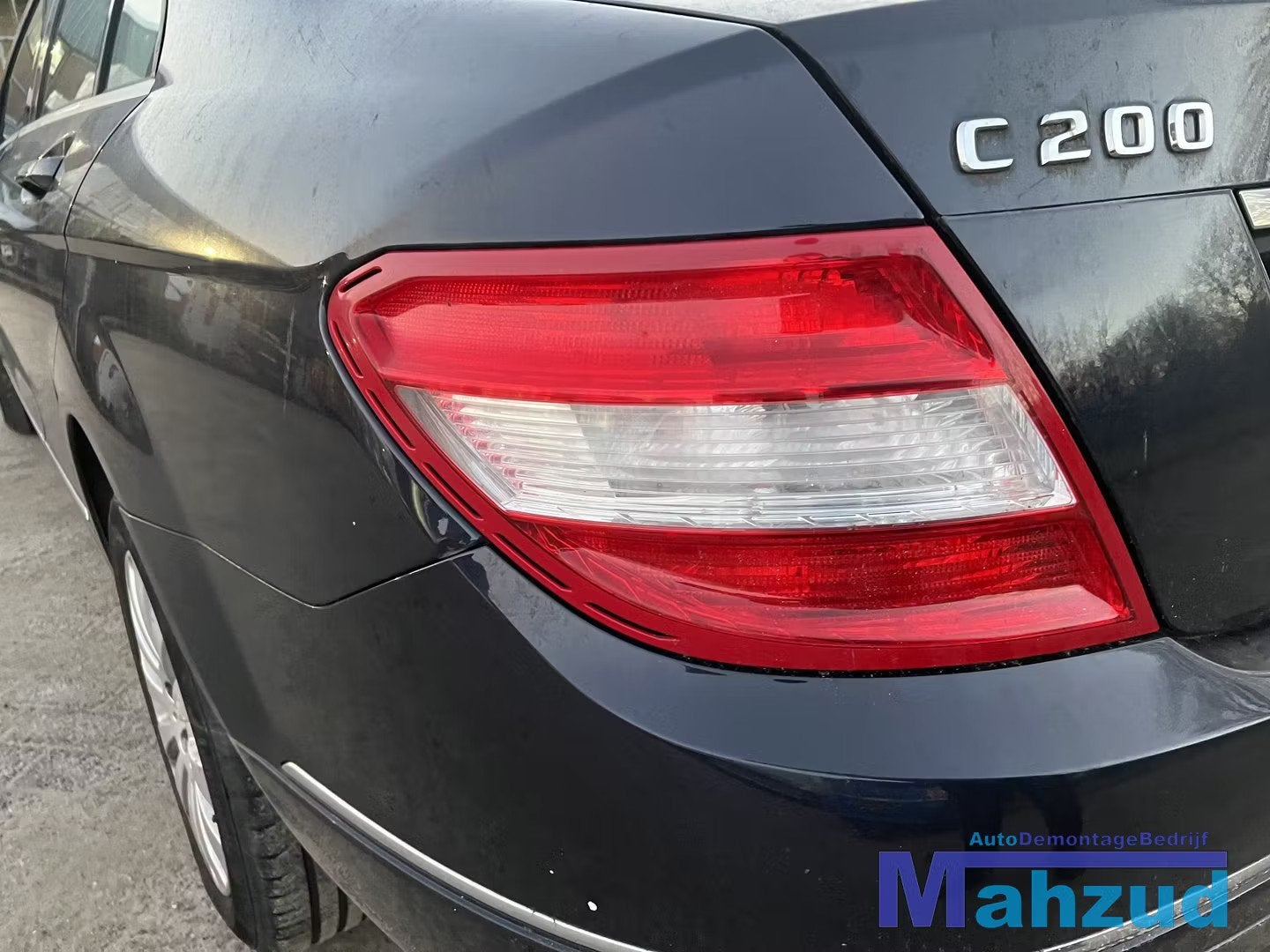MERCEDES C KLASSE W204 links achterlicht 2007-2011, Mercedes-Benz AG, Mercedes-Benz, Utilisé, Mercedesstrasse 120
70372  Stuttgart, DE