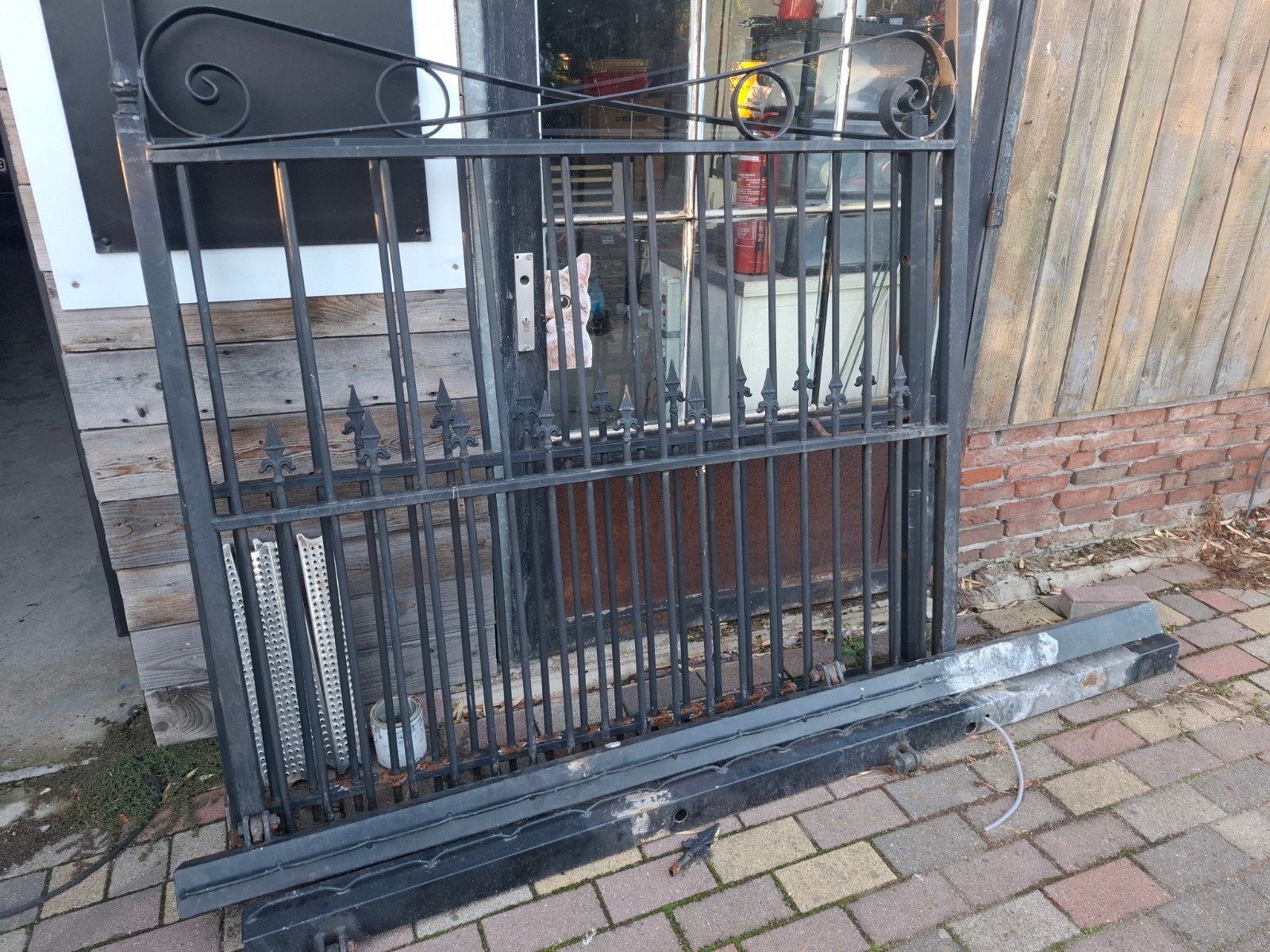poort 320 breed 170 hoog, Ophalen