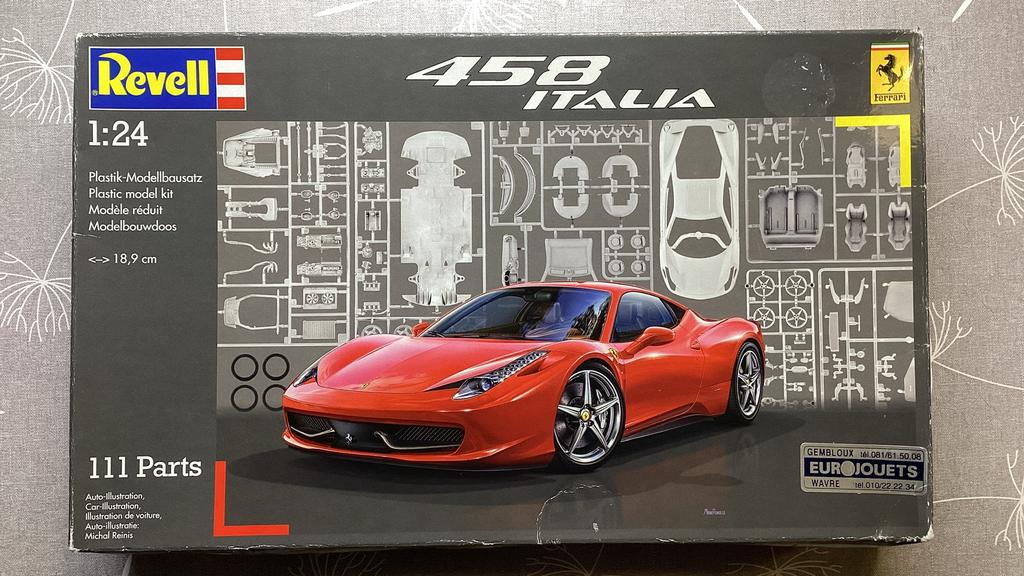 Revell Ferrari 458 Italia, Hobby en Vrije tijd, Verzenden, Zo goed als nieuw, Revell