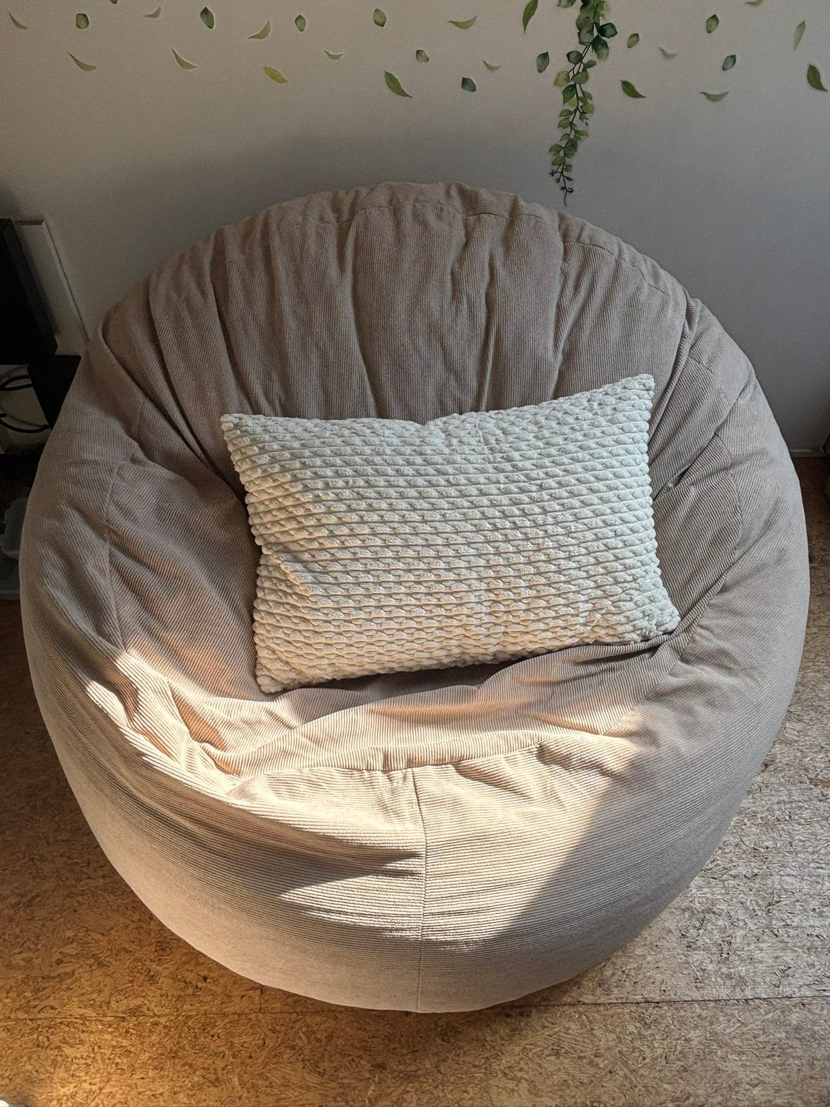 Pouf beige, Enlèvement, Comme neuf