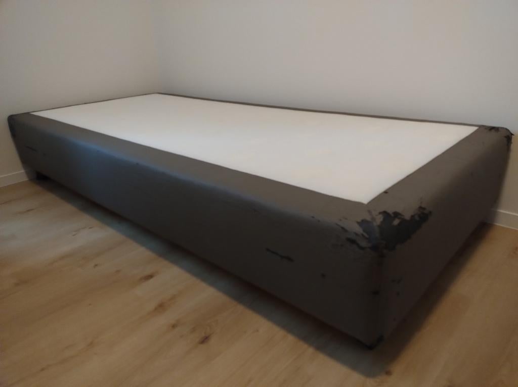 1-persoons boxspring - gratis af te halen, Huis en Inrichting, Ophalen