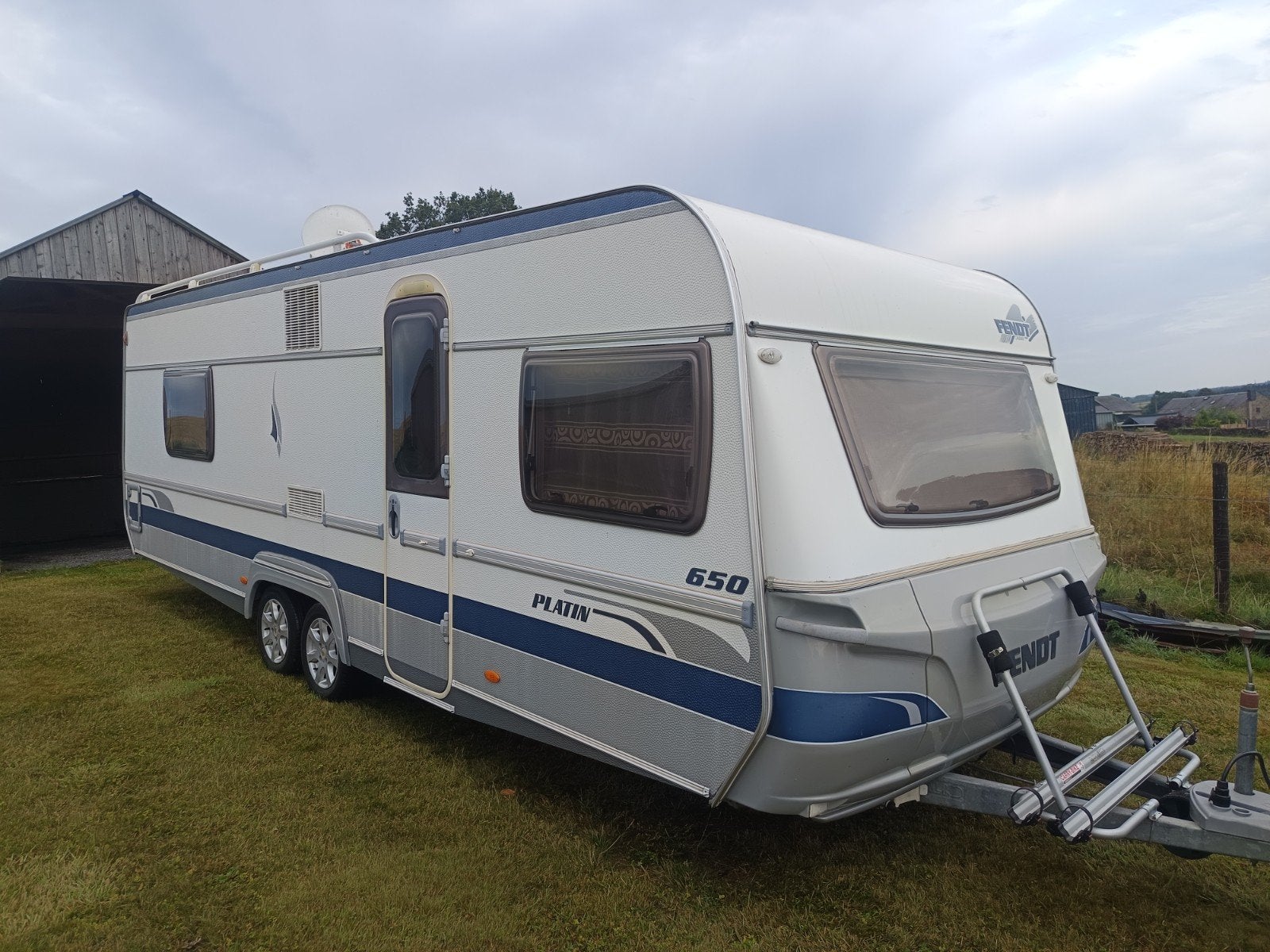 caravane Fendt 650, Particulier, Fendt, Banquette en rond, Douche
