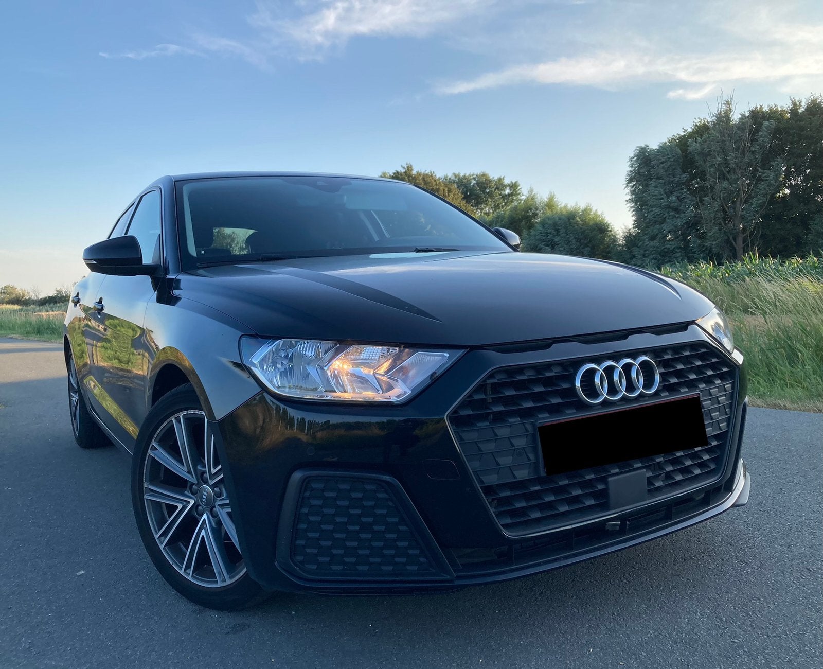 AUDI A1 // SPORTBACK // 30 TFSI // GEKEURD, Auto's, Audi, Voorwielaandrijving, Stof, A1, Zwart