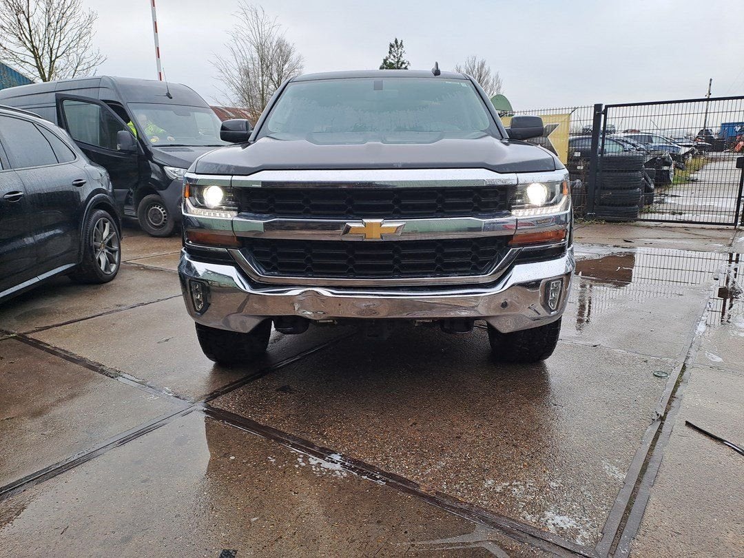 Chevrolet Silverado 1500 Benzine 2018 Sloopvoertuig V16261, Gebruikt, -, -, Ophalen of Verzenden