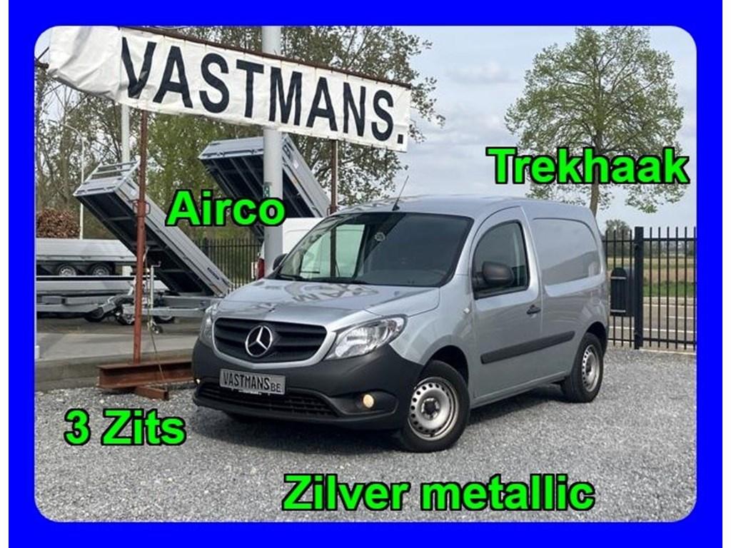 Mercedes-Benz Citan 109 CDI / 12.315€ + BTW / 3 Zits / Trek, Auto's, Mercedes-Benz, Monovolume, 95 pk, https://public.car-pass.be/vhr/f3d3ccc6-fa64-49f3-95e6-e2e0ea846640