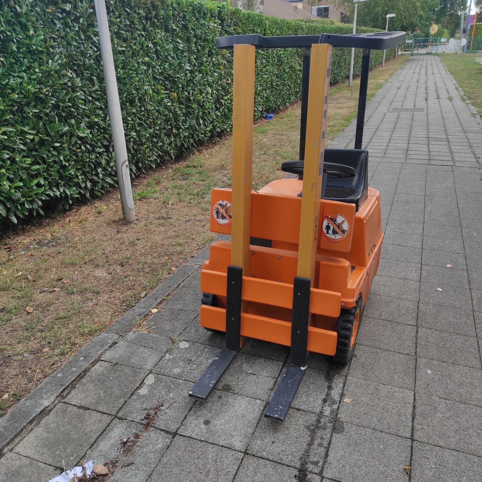 vorkliftje (niet mobiel), Ophalen