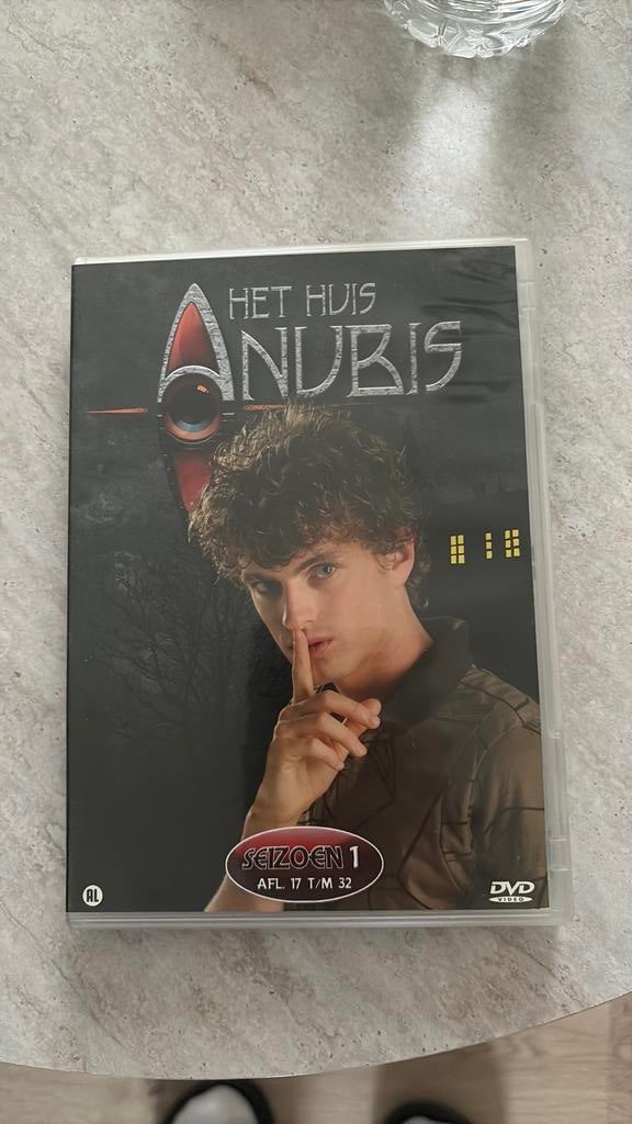 Het huis Anubis, Enlèvement ou Envoi, Comme neuf